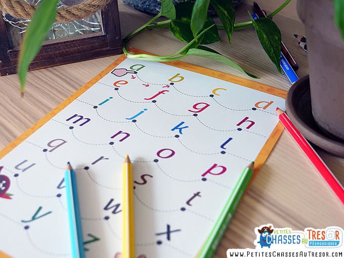 Fiche pour apprendre l'alphabet facilement